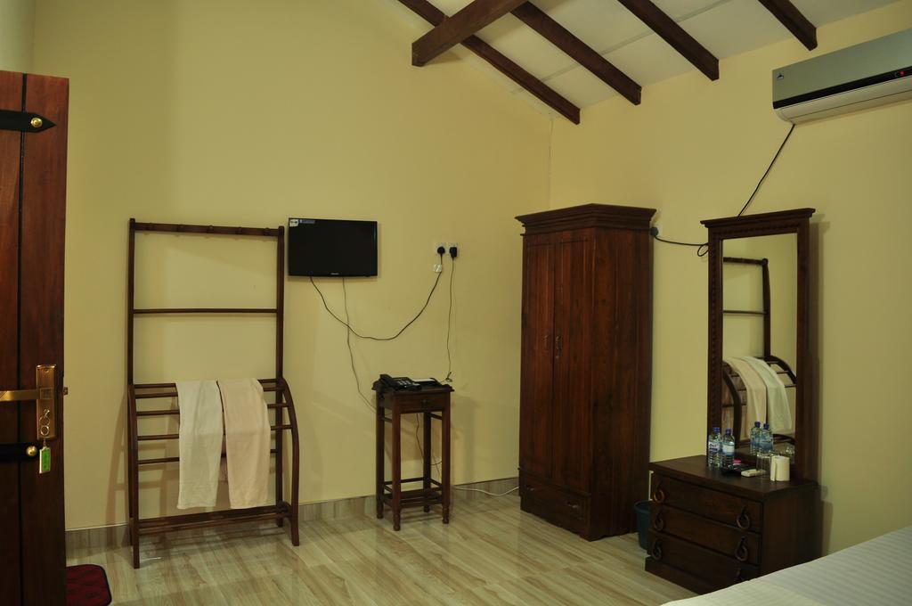 Soba Lanka Holiday Resort Melsiripura Екстериор снимка