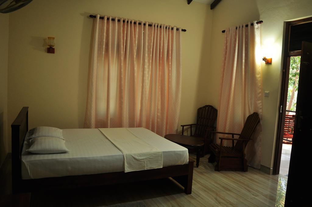 Soba Lanka Holiday Resort Melsiripura Екстериор снимка